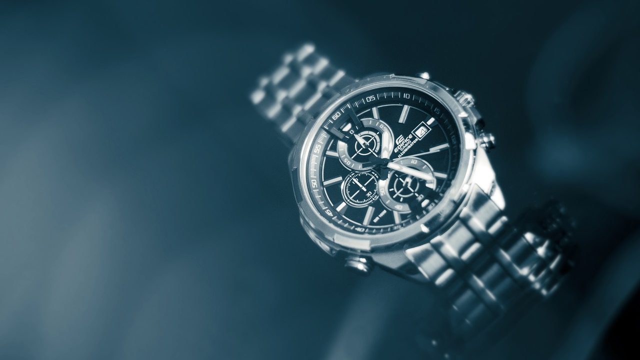 腕時計の文字盤の種類と選び方 色や機能からしっかり合うものを 腕時計ナビ