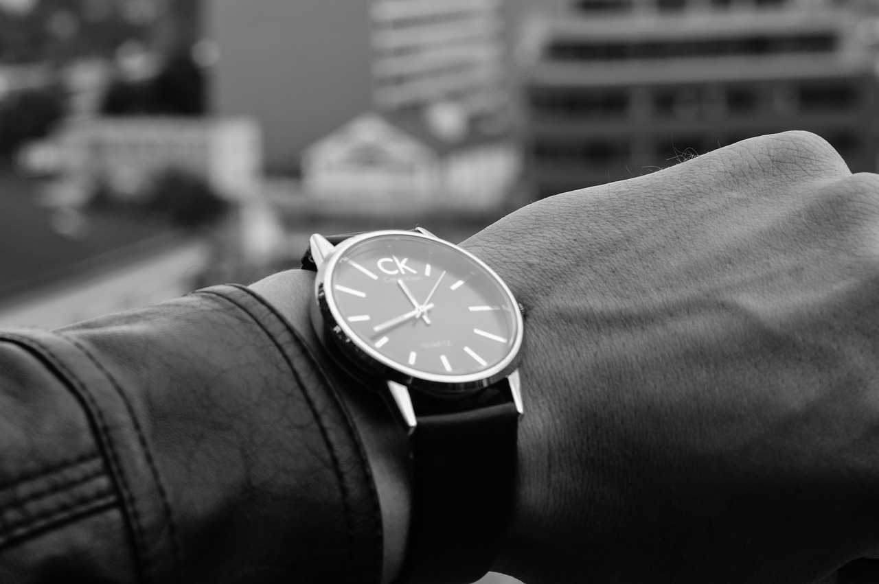 元販売員が厳選 代メンズにおすすめの人気腕時計ブランド16選 腕時計ナビ
