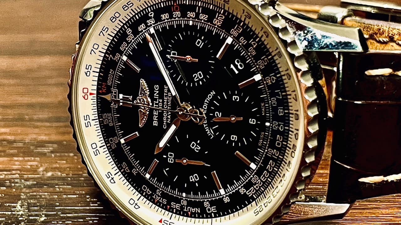 クロノグラフの腕時計の魅力